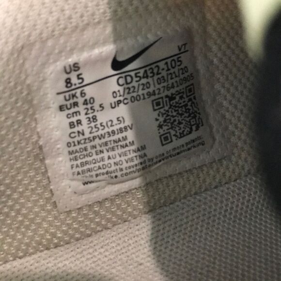 Nike Air Max Excee White Athletics Running Shoes CD5432-105 Women’s Size 8.5 - Picture 10 of 11